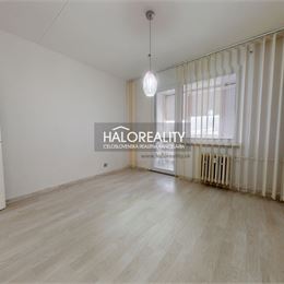 Predaj, trojizbový družstevný byt Hnúšťa, 1. mája - EXKLUZÍVNE HALO REALITY