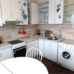 REZERVOVANÉ - Predaj, jednoizbový byt Nováky - EXKLUZÍVNE HALO REALITY