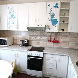 REZERVOVANÉ - Predaj, jednoizbový byt Nováky - EXKLUZÍVNE HALO REALITY