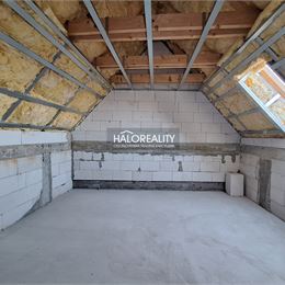 Predaj, rodinný dom Nitrica - EXKLUZÍVNE HALO REALITY