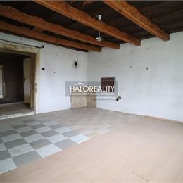 Predaj, rodinný dom Veľké Lovce, nutná kompletná rekonštrukcia - EXKLUZÍVNE HALO REALITY