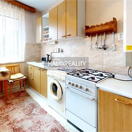 Predaj, trojizbový byt Tisovec - EXKLUZÍVNE HALO REALITY