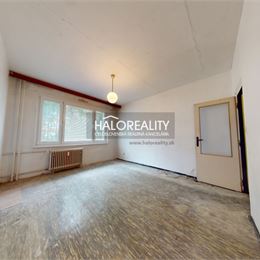 Predaj, trojizbový byt Tisovec - ZNÍŽENÁ CENA - EXKLUZÍVNE HALO REALITY