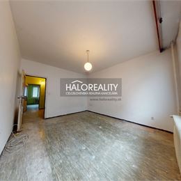 Predaj, trojizbový byt Tisovec - ZNÍŽENÁ CENA - EXKLUZÍVNE HALO REALITY