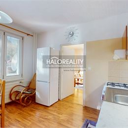 REZERVOVANÉ - Predaj, jednoizbový byt Kokava nad Rimavicou - EXKLUZÍVNE HALO REALITY