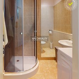 REZERVOVANÉ - Predaj, jednoizbový byt Kokava nad Rimavicou - EXKLUZÍVNE HALO REALITY