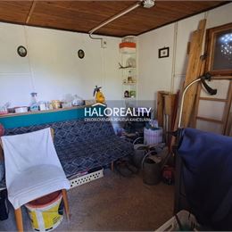 Predaj, záhradný pozemok 396 m² Malé Kršteňany, s chatkou - EXKLUZÍVNE HALO REALITY