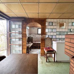 Predaj, záhradný pozemok 404 m² Komárno, Čerhát, s chatkou pri komárňanskom kanáli - EXKLUZÍVNE HALO REALITY