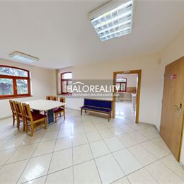 Prenájom, polyfunkcia/obchodné priestory Žiar nad Hronom - EXKLUZÍVNE HALO REALITY