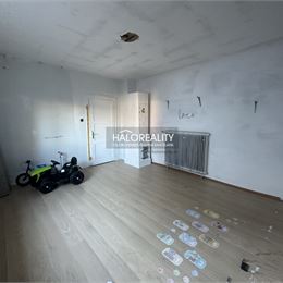 Prenájom, rodinný dom Poprad, centrum