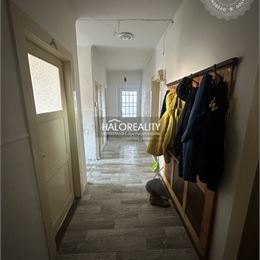 Prenájom, rodinný dom Poprad, centrum