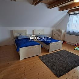 Prenájom, rodinný dom Poruba, Nízkoenergetický nadštandard s fínskou saunou a krbom - NOVOSTAVBA