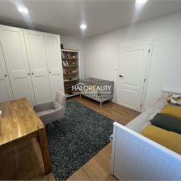 Prenájom, trojizbový byt Poprad, Letná