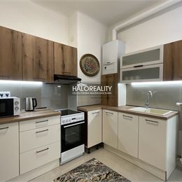 Prenájom, trojizbový byt Banská Bystrica, Centrum