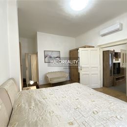 Prenájom, trojizbový byt Banská Bystrica, Centrum