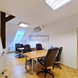 Prenájom, kancelársky priestor Bratislava Staré Mesto, Zochova (57,95 m²)