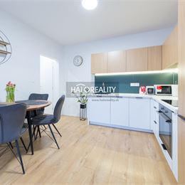 Prenájom, trojizbový byt Bratislava Ružinov, Jašíkova