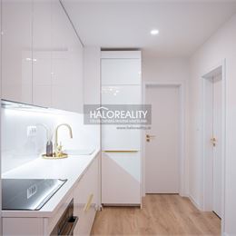 Prenájom, trojizbový byt Prievidza, Staré Sídlisko