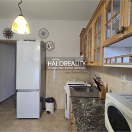 Prenájom, trojizbový byt Levice, Rybníky V