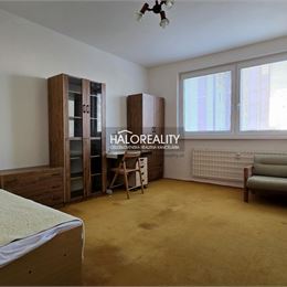 Prenájom, trojizbový byt Levice, Rybníky V