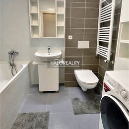 Prenájom, dvojizbový byt Levice, centrum - NOVOSTAVBA - EXKLUZÍVNE HALO REALITY