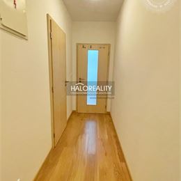 Prenájom, dvojizbový byt Levice, centrum - NOVOSTAVBA - EXKLUZÍVNE HALO REALITY