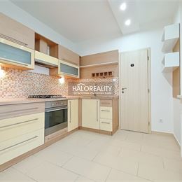 Prenájom, trojizbový byt Dunajská Streda, Nová Ves