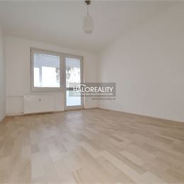 Prenájom, trojizbový byt Dunajská Streda, Nová Ves