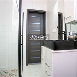 Prenájom, dvojizbový byt Považská Bystrica, Lánska - EXKLUZÍVNE HALO REALITY
