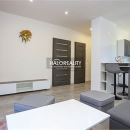 Prenájom, dvojizbový byt Považská Bystrica, Lánska - EXKLUZÍVNE HALO REALITY