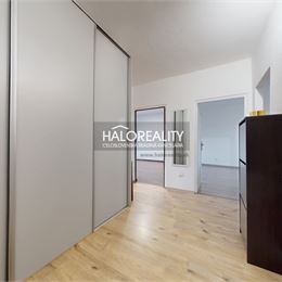 Prenájom, trojizbový byt Hnúšťa, Klokočova - EXKLUZÍVNE HALO REALITY