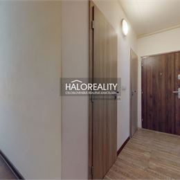 Prenájom, dvojizbový byt Rimavská Sobota, Dr. V. Clementisa - EXKLUZÍVNE HALO REALITY