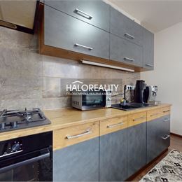 Prenájom, dvojizbový byt Rimavská Sobota, Dr. V. Clementisa - EXKLUZÍVNE HALO REALITY