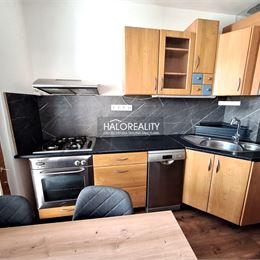 Prenájom, dvojizbový byt Prievidza, Necpaly - Prievidza III - EXKLUZÍVNE HALO REALITY