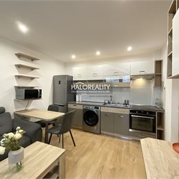 Prenájom, jednoizbový byt Banská Bystrica