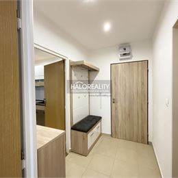 Prenájom, jednoizbový byt Banská Bystrica