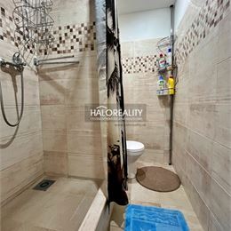 Prenájom, garsónka Levice, po rozsiahlej rekonštrukcii