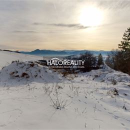 Predaj, pozemok pre rodinný dom 1366 m² Liptovské Beharovce - EXKLUZÍVNE HALO REALITY