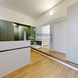 Predaj, Komerčná Budova Rimavská Sobota, CENTRUM - EXKLUZÍVNE HALO REALITY