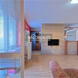 Predaj, trojizbový byt Bratislava Petržalka, Šustekova