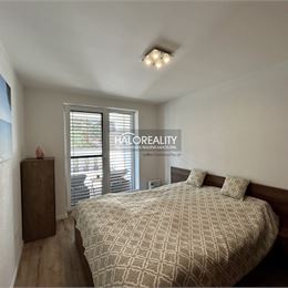 Predaj, trojizbový byt Prievidza, s parkovacím miestom - NOVOSTAVBA - EXKLUZÍVNE HALO REALITY