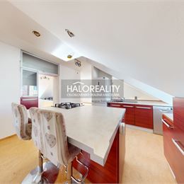 Predaj, štvorizbový byt Spišská Nová Ves, Banícka, podkrovný - EXKLUZÍVNE HALO REALITY