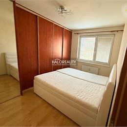 Predaj, trojizbový byt Senec