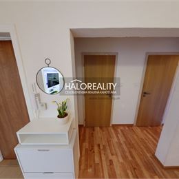 Predaj, trojizbový byt Liptovský Mikuláš, Podbreziny, Opavská - EXKLUZÍVNE HALO REALITY