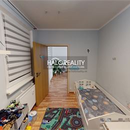 Predaj, trojizbový byt Liptovský Mikuláš, Podbreziny, Opavská - EXKLUZÍVNE HALO REALITY
