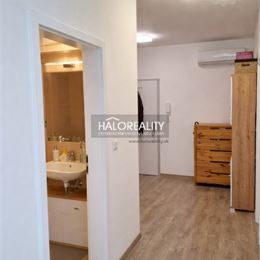 Predaj, dvojizbový byt Kostolište, balkón, dve parkovacie státia - NOVOSTAVBA