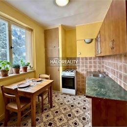 Predaj, trojizbový byt Banská Bystrica, Uhlisko