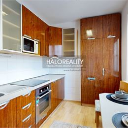 REZERVOVANÉ - Predaj, dvojizbový byt Banská Bystrica, Fončorda - EXKLUZÍVNE HALO REALITY