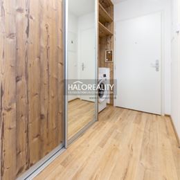 Predaj, jednoizbový byt Bratislava Devínska Nová Ves, novostavba s parkovaním Bystrická ulica