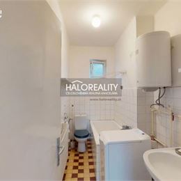 Predaj, rodinný dom Závod - EXKLUZÍVNE HALO REALITY